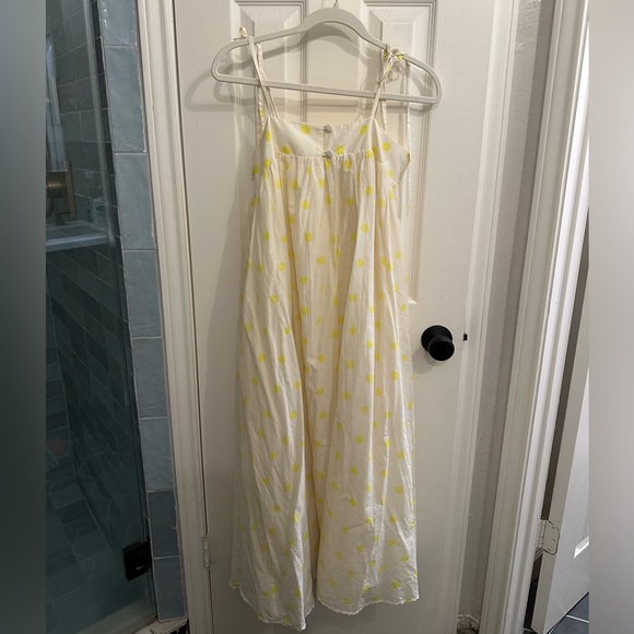 Anthropologie white yellow polka dot maxi dress. Never been worn - Picture 1 of 2